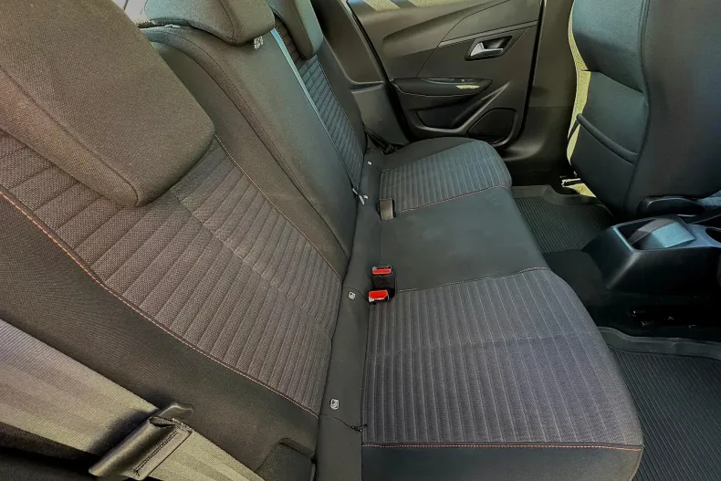 Peugeot 208 din 2022 cu 110.000 km - oferta PEU134259 - foto 9