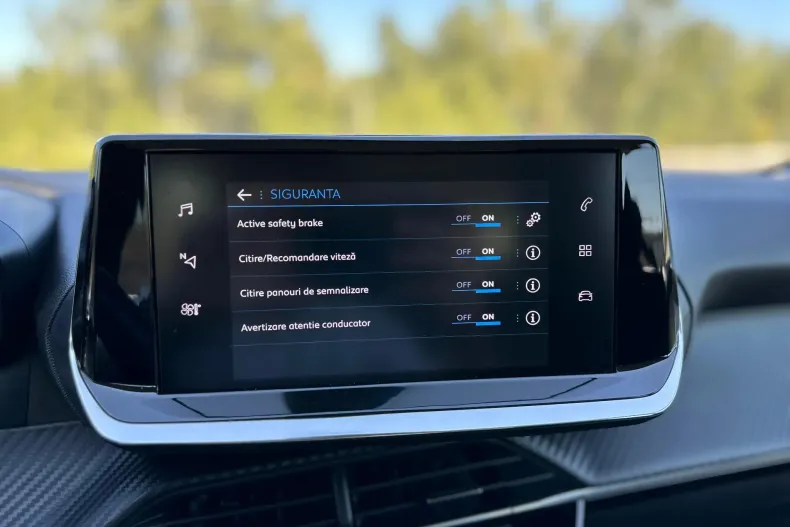 Peugeot 208 din 2022 cu 110.000 km - oferta PEU134259 - foto 18