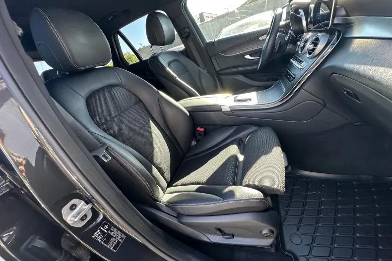 Mercedes-Benz GLC din 2022 cu 75.000 km - oferta MER134260 - foto 8