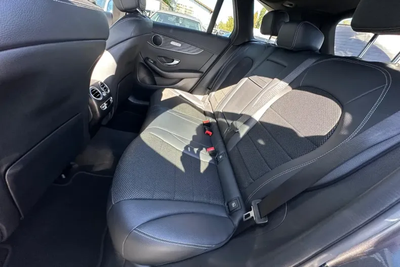 Mercedes-Benz GLC din 2022 cu 75.000 km - oferta MER134260 - foto 19