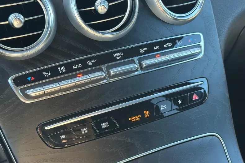 Mercedes-Benz GLC din 2022 cu 75.000 km - oferta MER134260 - foto 30