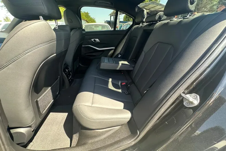 BMW Seria 3 din 2020 cu 111.000 km - oferta BMW134265 - foto 18