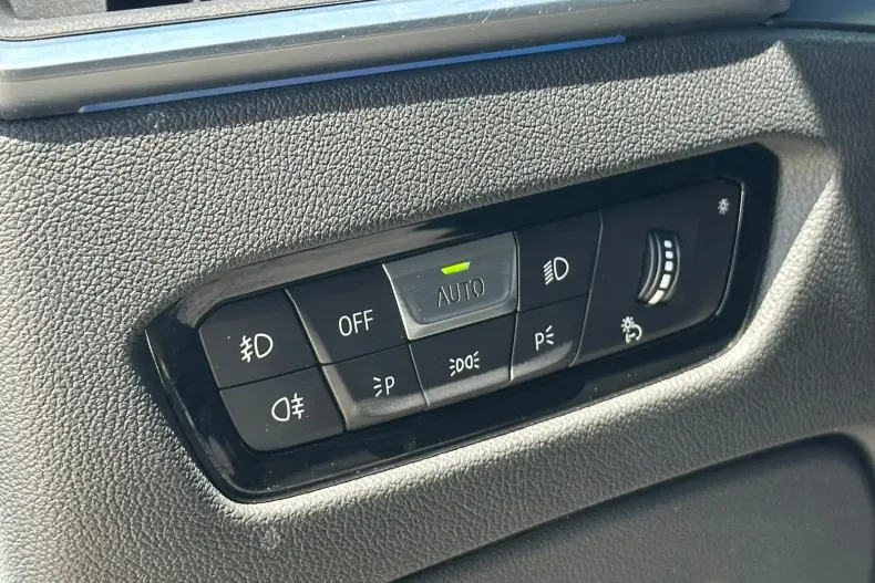 BMW Seria 3 din 2020 cu 111.000 km - oferta BMW134265 - foto 34