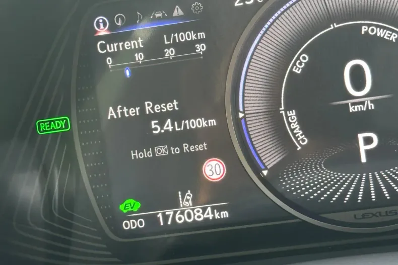 Lexus UX din 2019 cu 176.000 km - oferta LEX134267 - foto 34