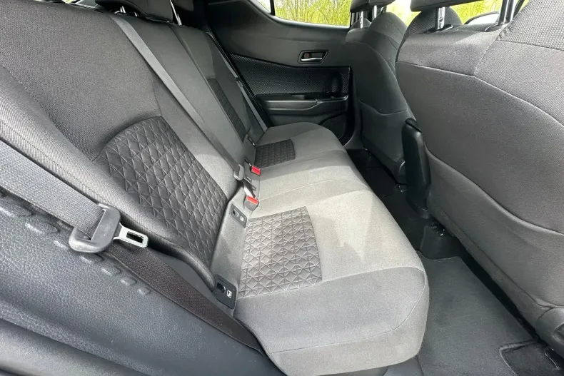 Toyota C-HR din 2021 cu 101.000 km - oferta TOY134269 - foto 18