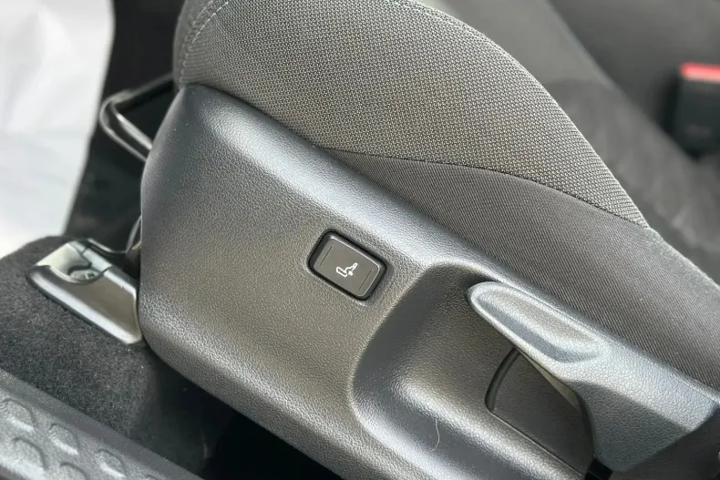 Toyota C-HR din 2021 cu 101.000 km - oferta TOY134269 - foto 27