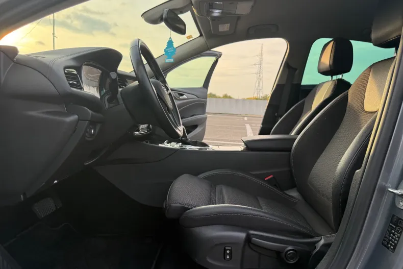 Opel Insignia din 2021 cu 64.500 km - oferta OPE134271 - foto 34