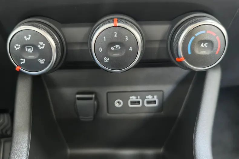 Renault Clio din 2025 cu 10 km - oferta REN134285 - foto 18