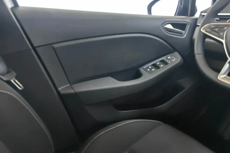 Renault Clio din 2025 cu 10 km - oferta REN134285 - foto 21