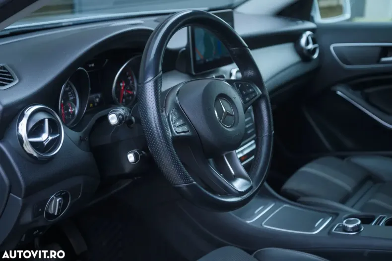 Mercedes-Benz GLA din 2020 cu 65.000 km - oferta MER134294 - foto 22