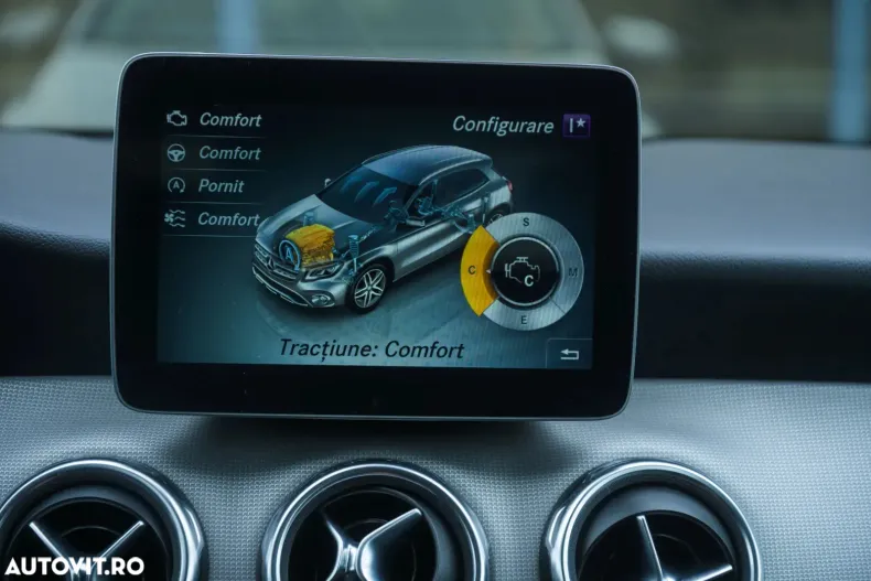 Mercedes-Benz GLA din 2020 cu 65.000 km - oferta MER134294 - foto 30