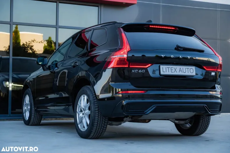 Volvo XC60 din 2024 cu 12.697 km - oferta VOL134297 - foto 10