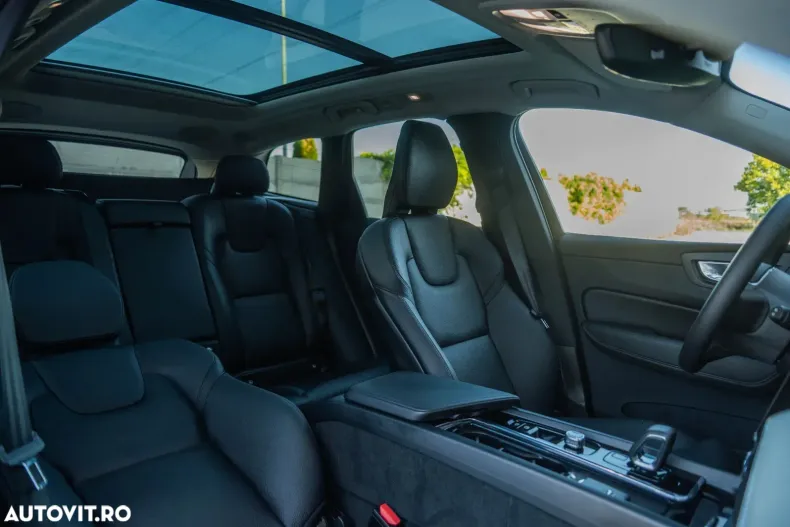 Volvo XC60 din 2024 cu 12.697 km - oferta VOL134297 - foto 15
