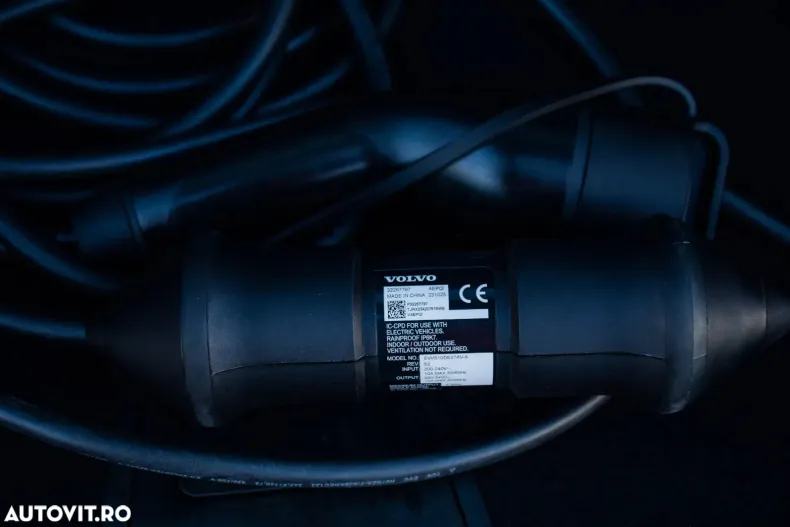 Volvo XC60 din 2024 cu 12.697 km - oferta VOL134297 - foto 40