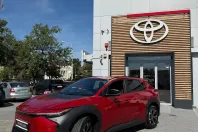 Toyota bZ4X din 2025 cu 1 km - oferta TOY134299 - foto 1