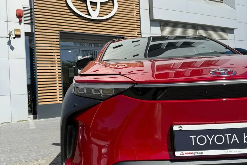 Toyota bZ4X din 2025 cu 1 km - oferta TOY134299 - foto 27