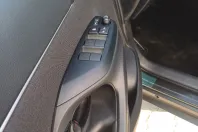 Toyota Yaris Cross din 2025 cu 1 km - oferta TOY134306 - foto 5