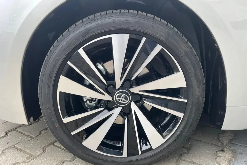 Toyota Corolla din 2025 cu 5 km - oferta TOY134308 - foto 10