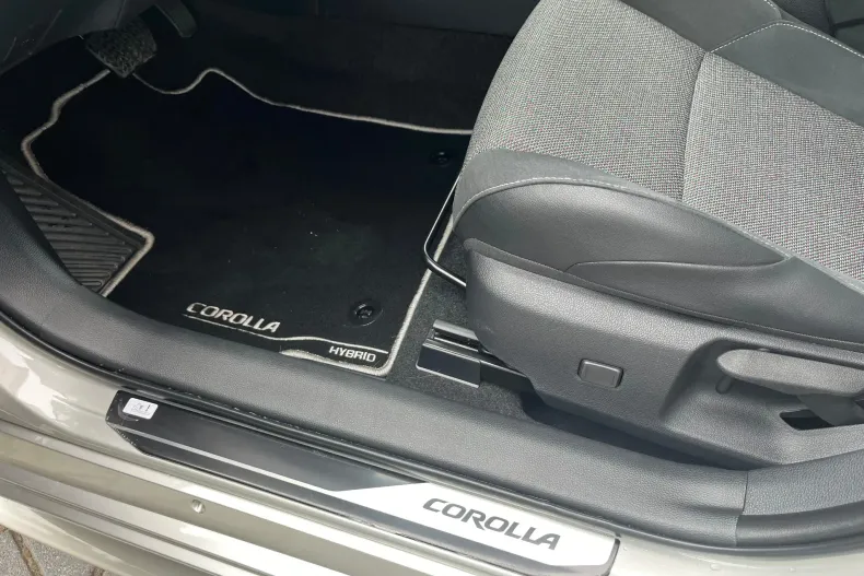 Toyota Corolla din 2025 cu 5 km - oferta TOY134308 - foto 14