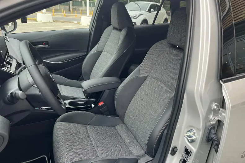 Toyota Corolla din 2025 cu 5 km - oferta TOY134308 - foto 15