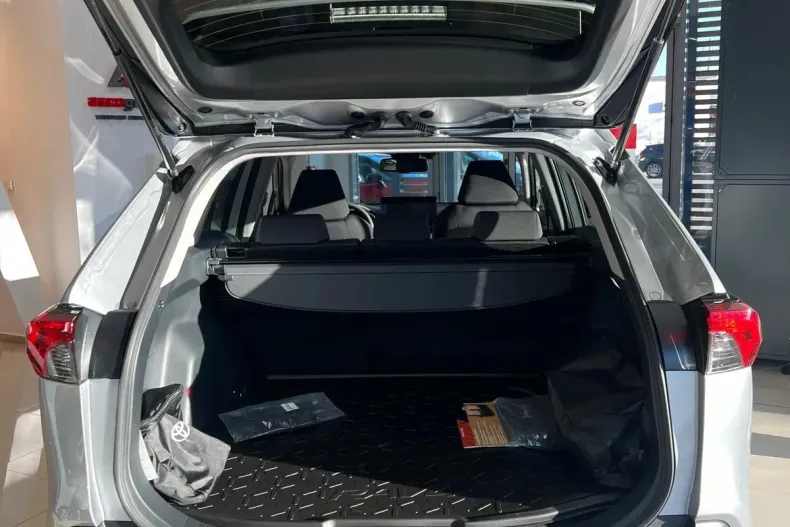 Toyota RAV4 din 2025 cu 1 km - oferta TOY134311 - foto 6