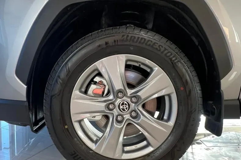 Toyota RAV4 din 2025 cu 1 km - oferta TOY134311 - foto 8