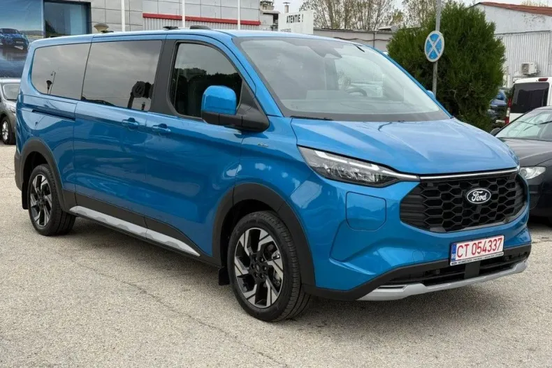 Ford Tourneo Custom din 2025 cu 1 km - oferta FOR134314 - foto 4