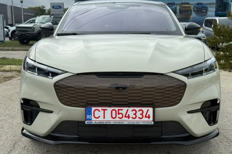 Ford Mustang Mach-E din 2025 cu 1 km - oferta FOR134315 - foto 6