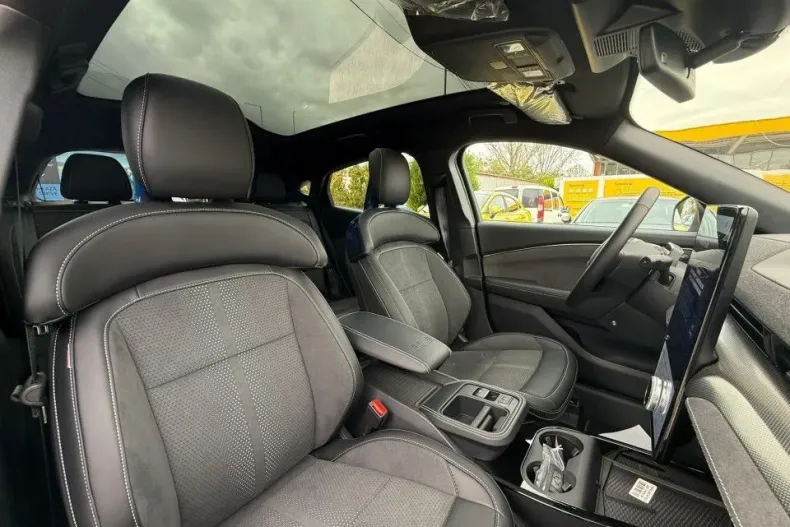 Ford Mustang Mach-E din 2025 cu 1 km - oferta FOR134315 - foto 18