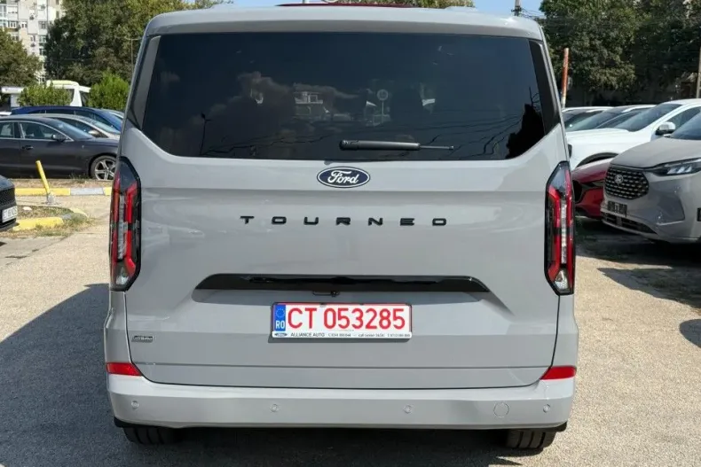 Ford Tourneo Custom din 2025 cu 1 km - oferta FOR134319 - foto 6