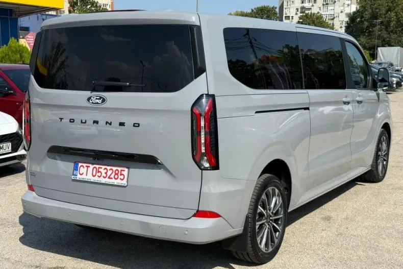 Ford Tourneo Custom din 2025 cu 1 km - oferta FOR134319 - foto 7