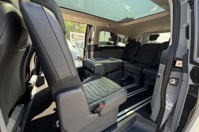 Ford Tourneo Custom din 2025 cu 1 km - oferta FOR134319 - foto 10