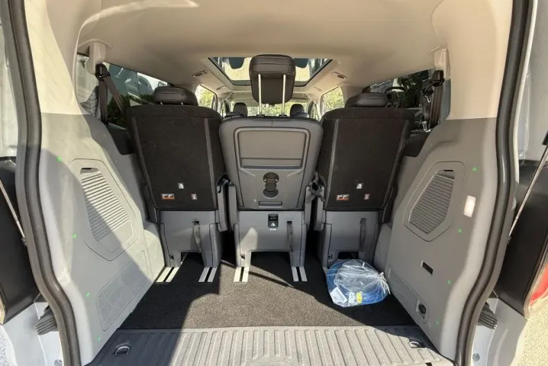 Ford Tourneo Custom din 2025 cu 1 km - oferta FOR134319 - foto 14