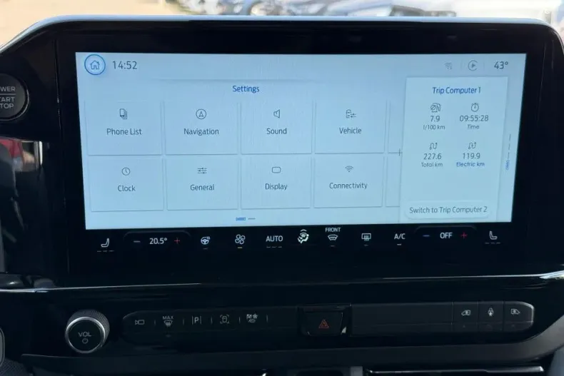 Ford Tourneo Custom din 2025 cu 1 km - oferta FOR134319 - foto 34