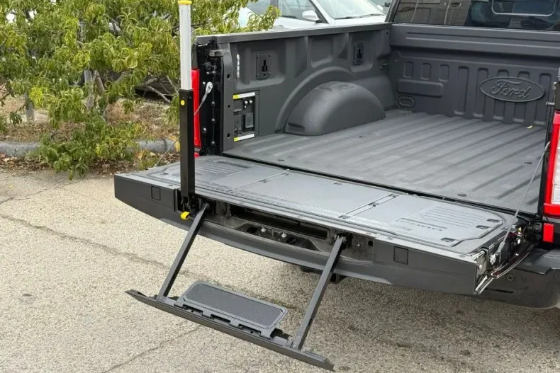 Ford F 150 din 2023 cu 250 km - oferta FOR134321 - foto 9