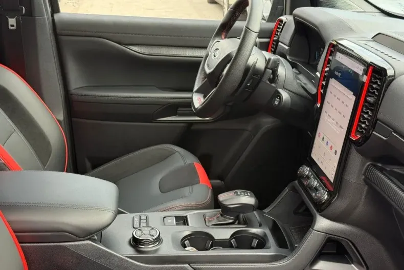 Ford Raptor din 2025 cu 1 km - oferta FOR134322 - foto 9