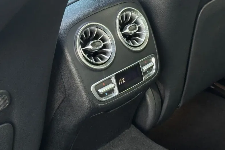 Mercedes-Benz CLS din 2019 cu 55.700 km - oferta MER134323 - foto 12