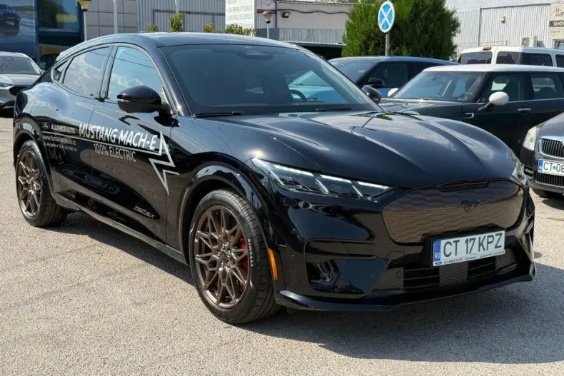 Ford Mustang Mach-E din 2025 cu 3.500 km - oferta FOR134326 - foto 5