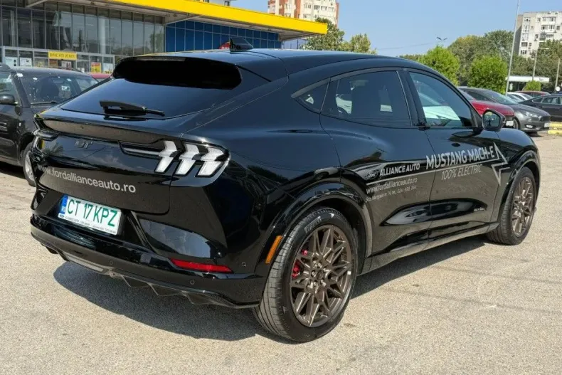 Ford Mustang Mach-E din 2025 cu 3.500 km - oferta FOR134326 - foto 8