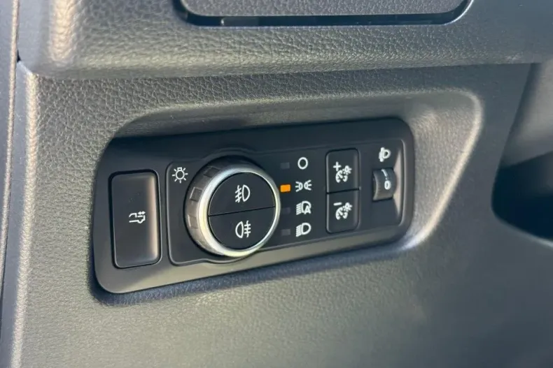 Ford Ranger din 2025 cu 1 km - oferta FOR134328 - foto 24