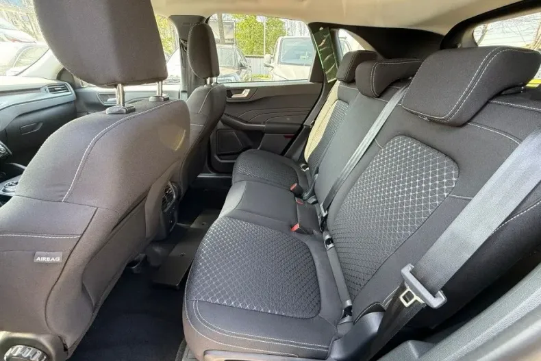 Ford Kuga din 2025 cu 1 km - oferta FOR134329 - foto 12