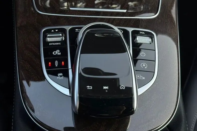 Mercedes-Benz CLS din 2019 cu 97.800 km - oferta MER134331 - foto 32