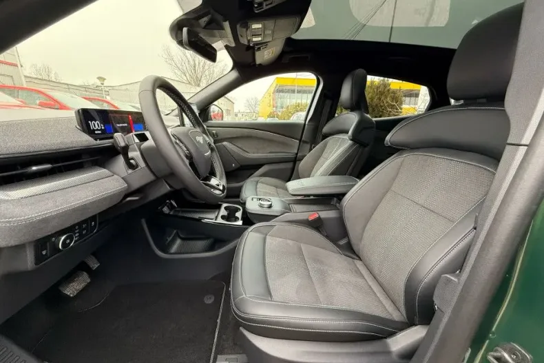 Ford Mustang Mach-E din 2025 cu 1 km - oferta FOR134336 - foto 24