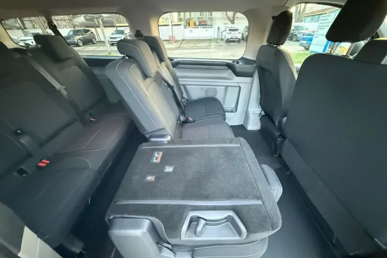 Ford Transit Custom din 2025 cu 1 km - oferta FOR134339 - foto 24