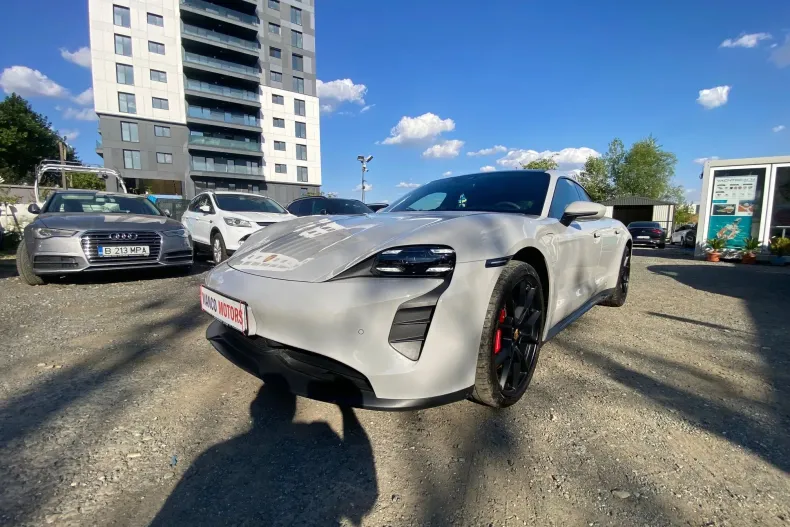 Porsche Taycan din 2023 cu 27.928 km - oferta POR134345 - foto 1