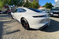 Porsche Taycan din 2023 cu 27.928 km - oferta POR134345 - foto 8