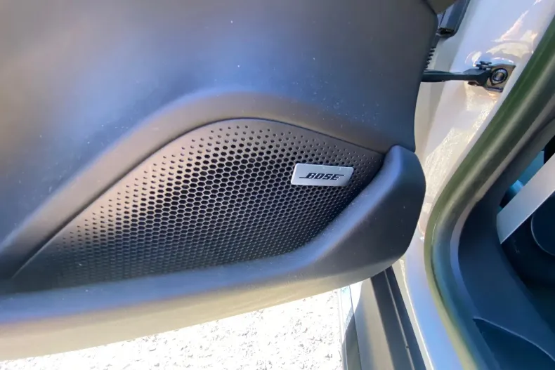 Porsche Taycan din 2023 cu 27.928 km - oferta POR134345 - foto 12