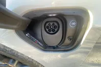 Porsche Taycan din 2023 cu 27.928 km - oferta POR134345 - foto 26