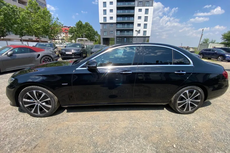 Mercedes-Benz E 220 din 2020 cu 122.181 km - oferta MER134347 - foto 8