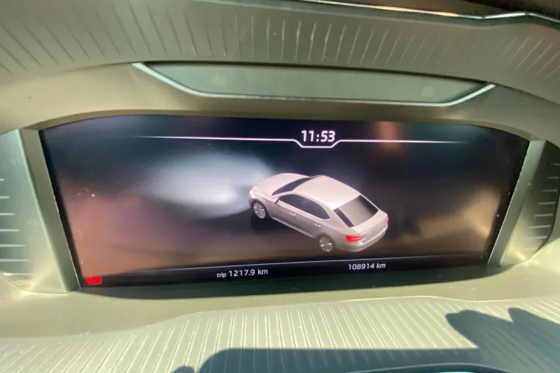 Skoda Superb din 2020 cu 108.915 km - oferta SKO134348 - foto 24